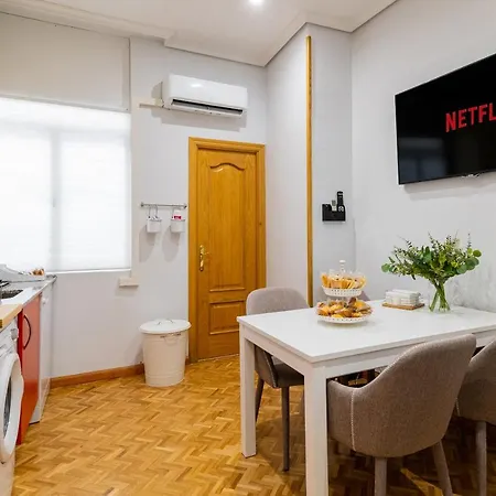 Centrico Apartamento Con 3 Banos En Puerta Del Sol Y Atocha Madrid Esterno foto