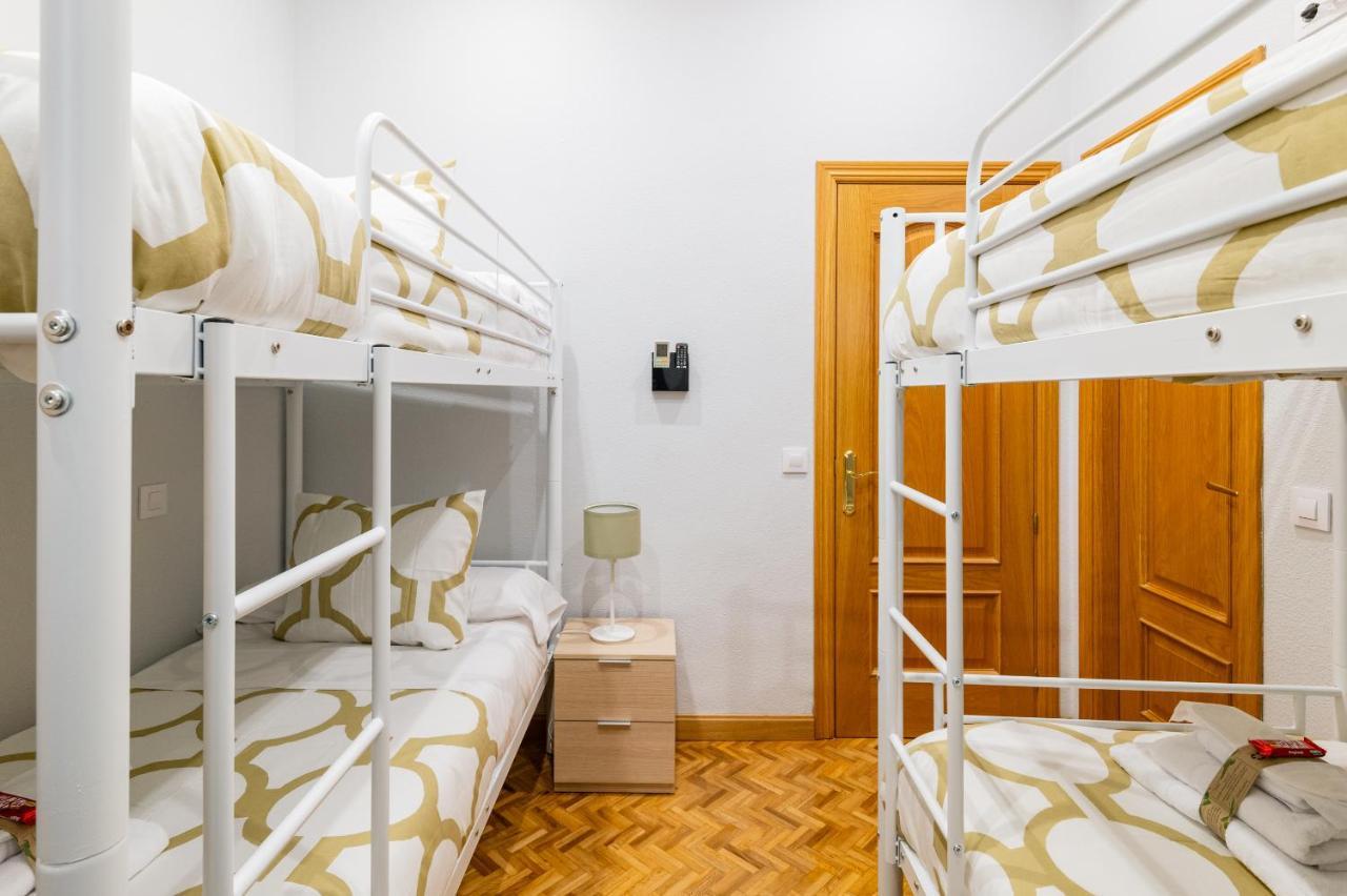 Apartment Centrico Con 3 Banos En Puerta Del Sol Y Atocha Madrid